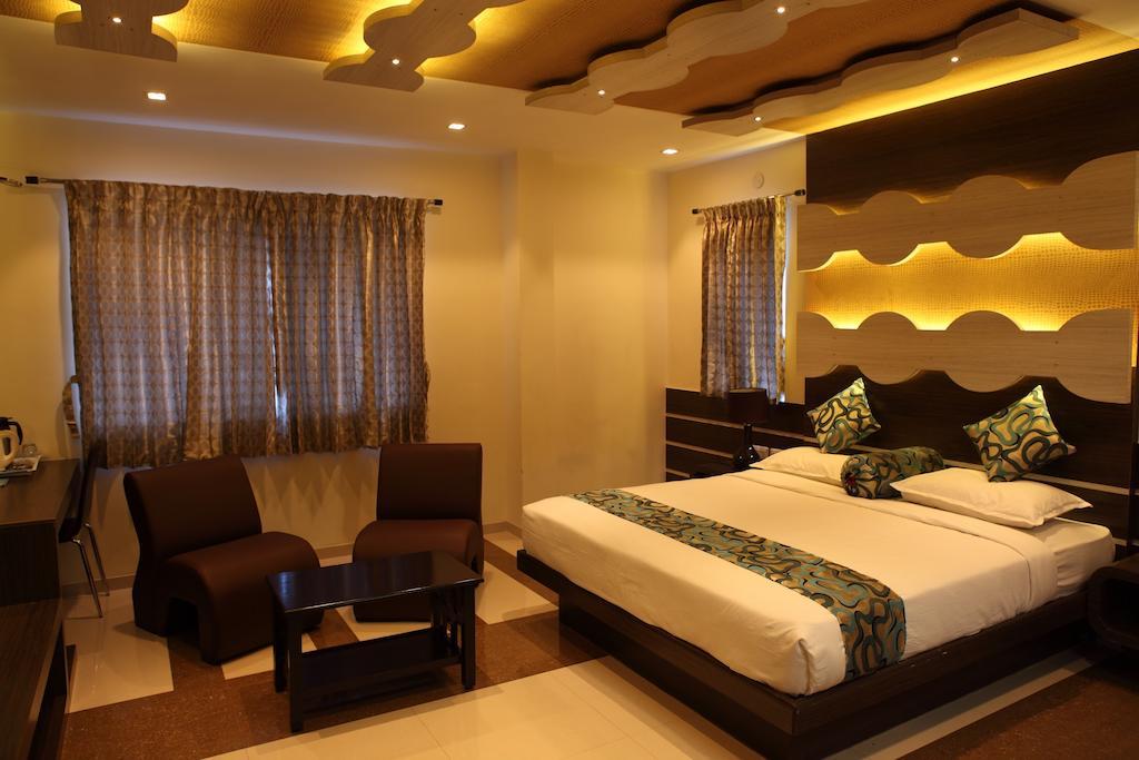 Sbs Grand Coimbatore Quarto foto