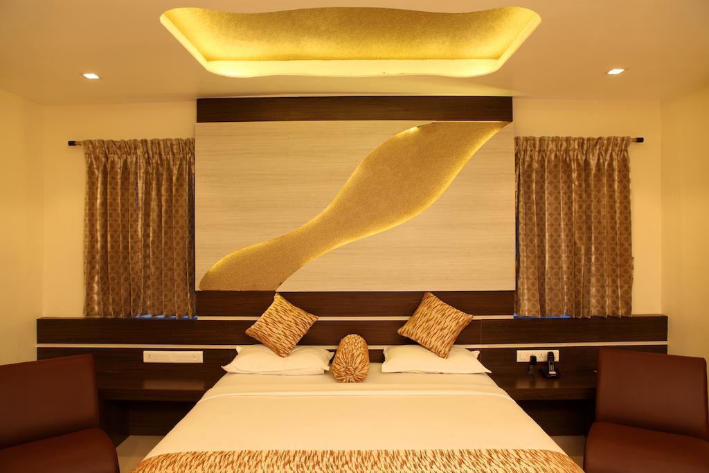 Sbs Grand Coimbatore Quarto foto