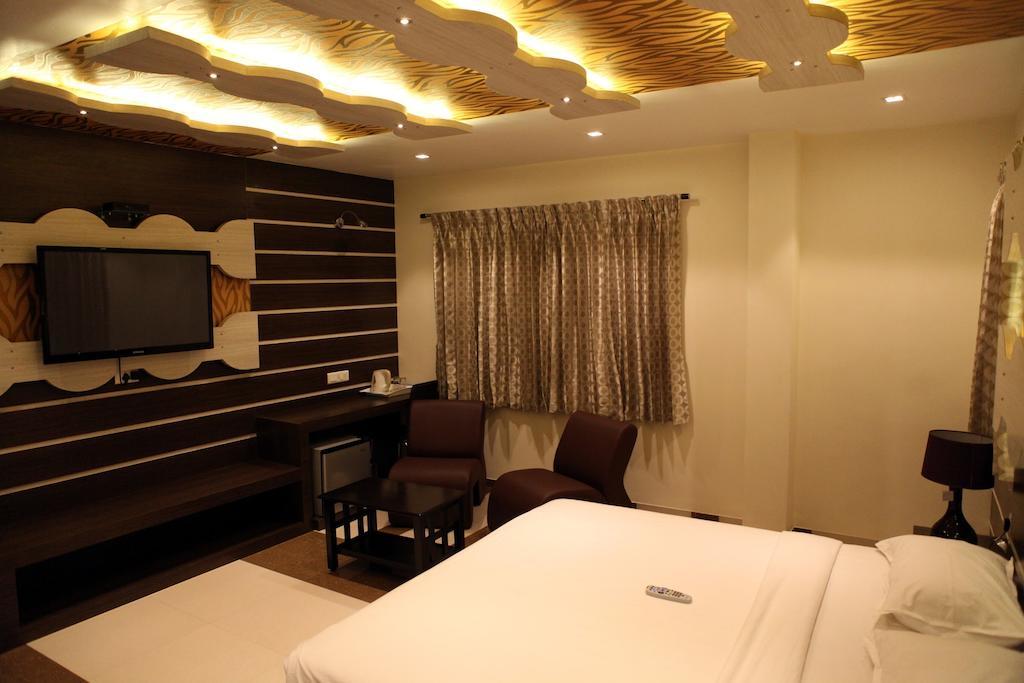 Sbs Grand Coimbatore Quarto foto