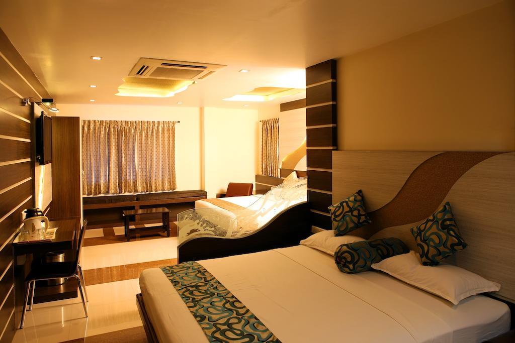 Sbs Grand Coimbatore Quarto foto