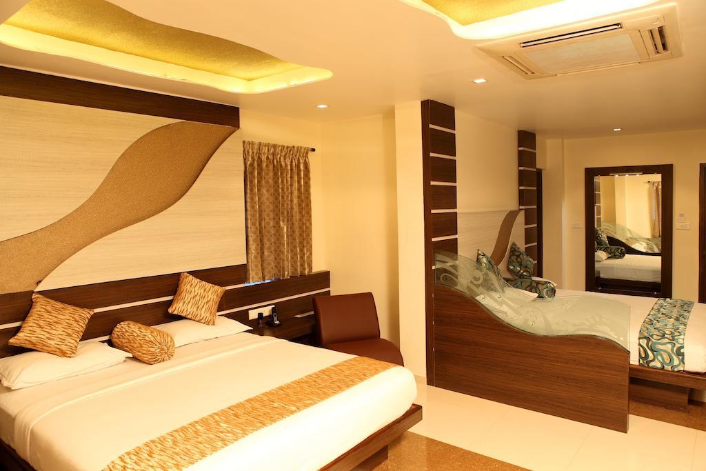 Sbs Grand Coimbatore Quarto foto